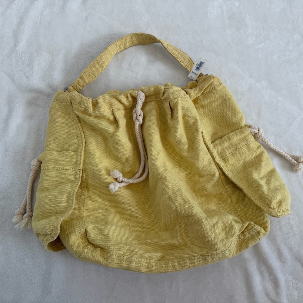 GAP Pale Yellow Cotton and Jute Canvas Bag. New with tags